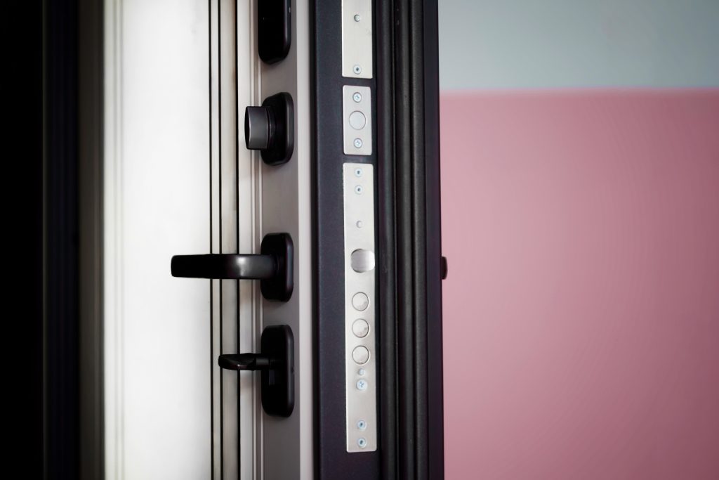 multipoint lock